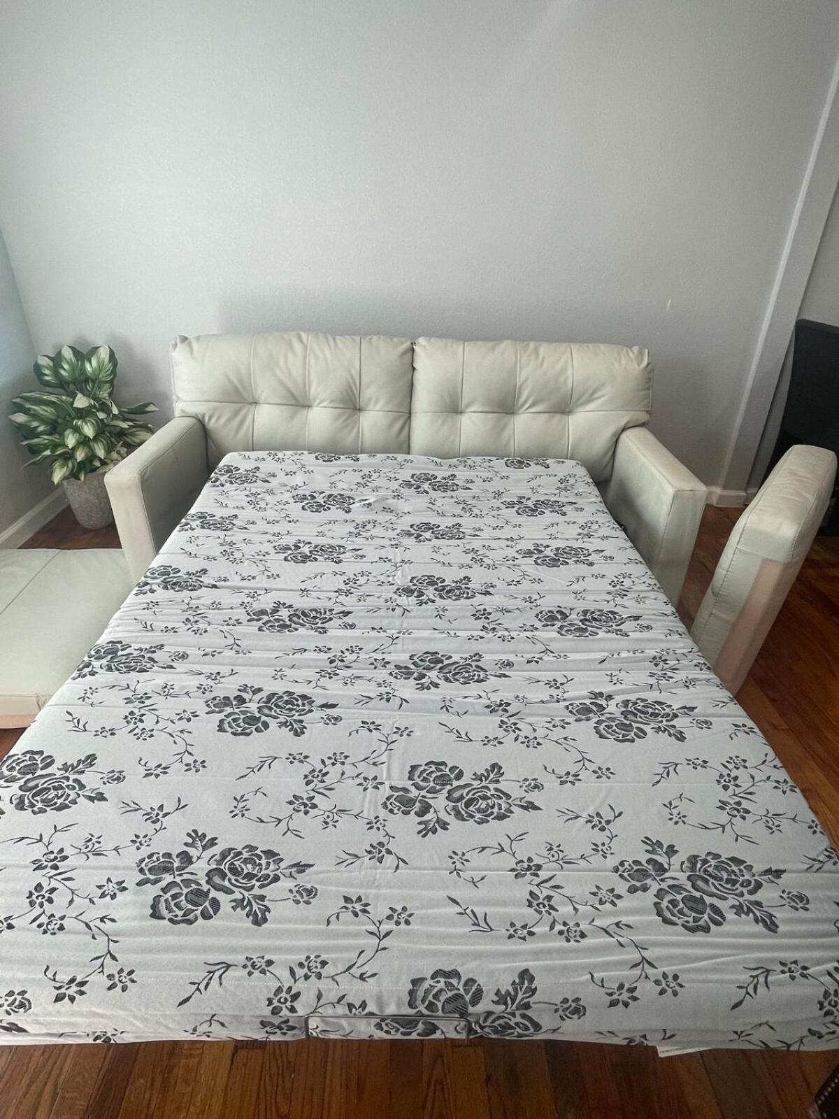 Spacious Location! 15 Minutes From Downtown * Dallas