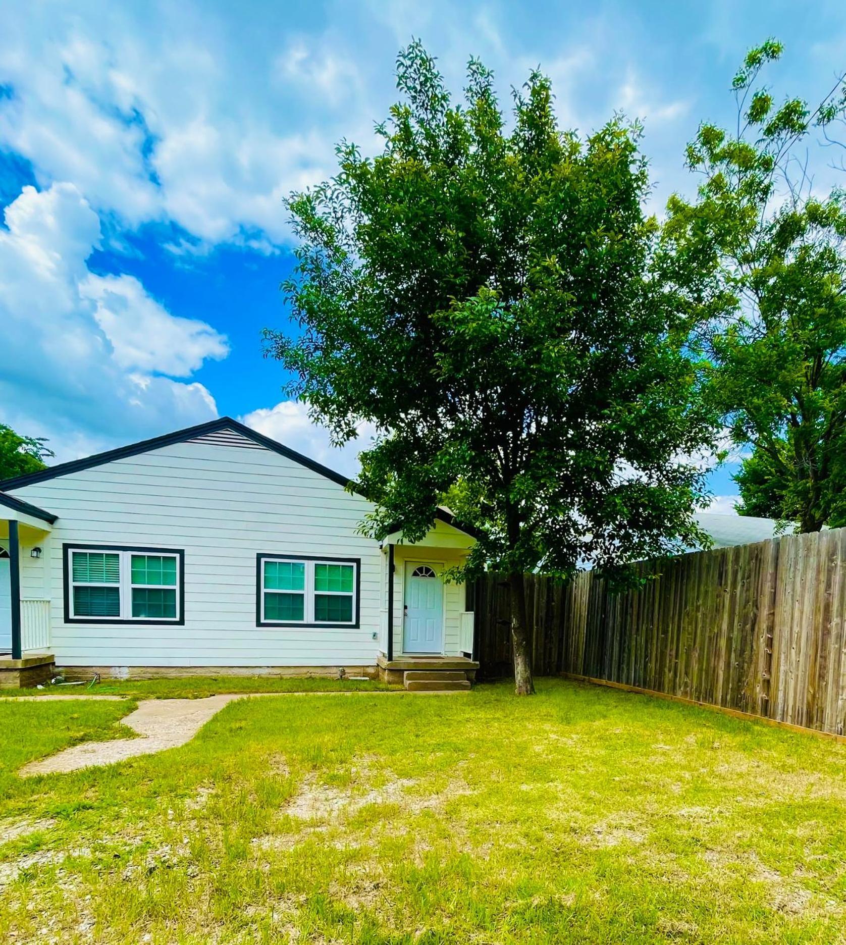 Spacious Location! 15 Minutes From Downtown Apartamento